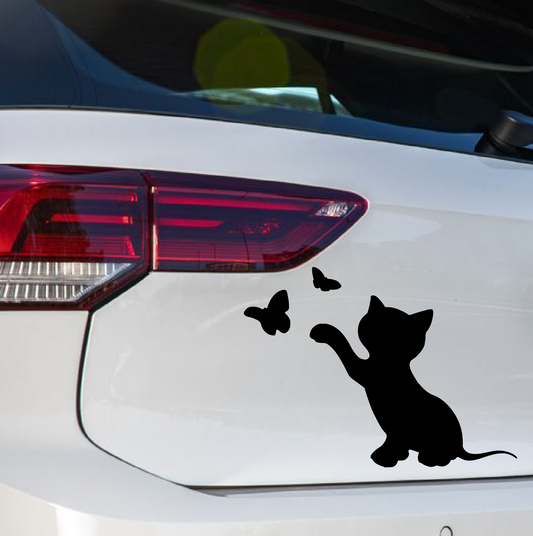 Naljepnica za auto "Mačka i leptirići"
